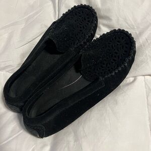 Minnetonka Slip Ons size 6.5